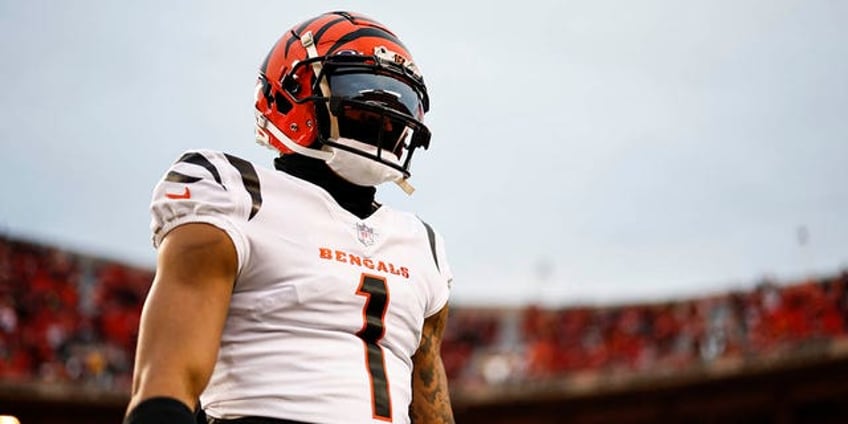 bengals star jamarr chase seeks restraining order against woman cites disturbing pattern of harassment