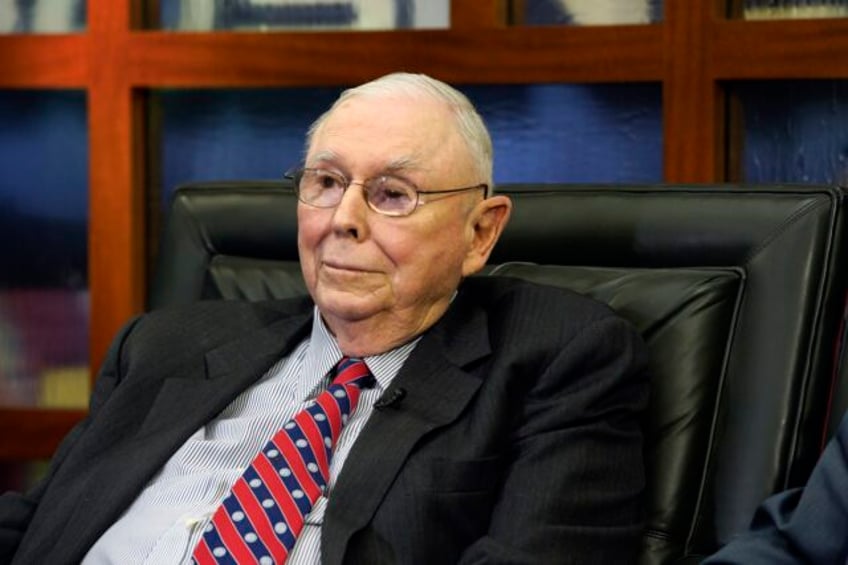 berkshire hathaways charlie munger gives 40 million in stock to california museum