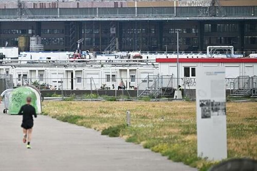 berlin to build new asylum complex for over 1000 migrants while locals face housing crisis