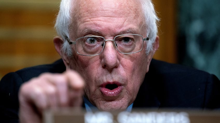 bernie sanders funnels 75000 more from campaign coffers to his wife stepsons nonprofit