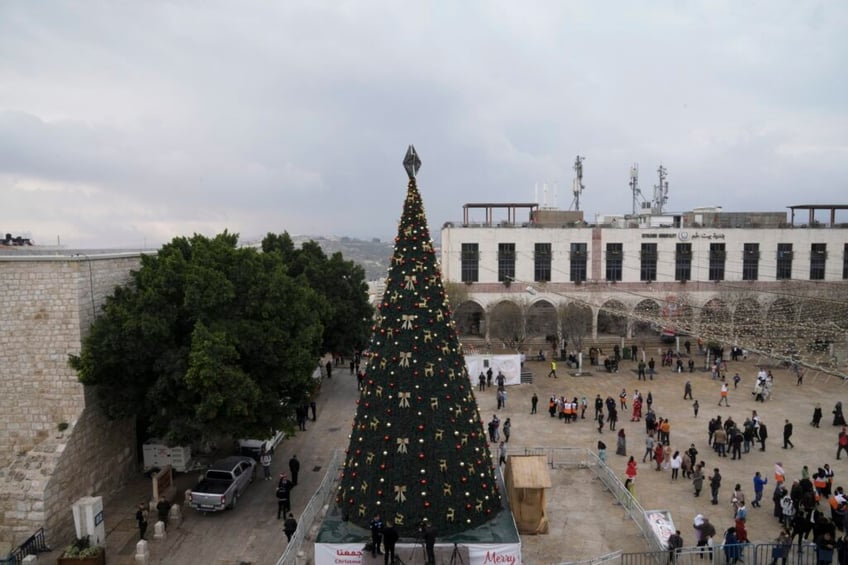 bethlehem cancels christmas hamas martyrs honored instead