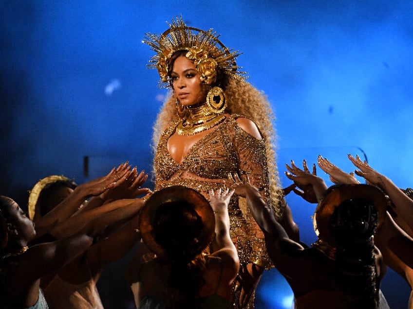 onstage during The 59th GRAMMY Awards at STAPLES Center on February 12, 2017 in Los Angele