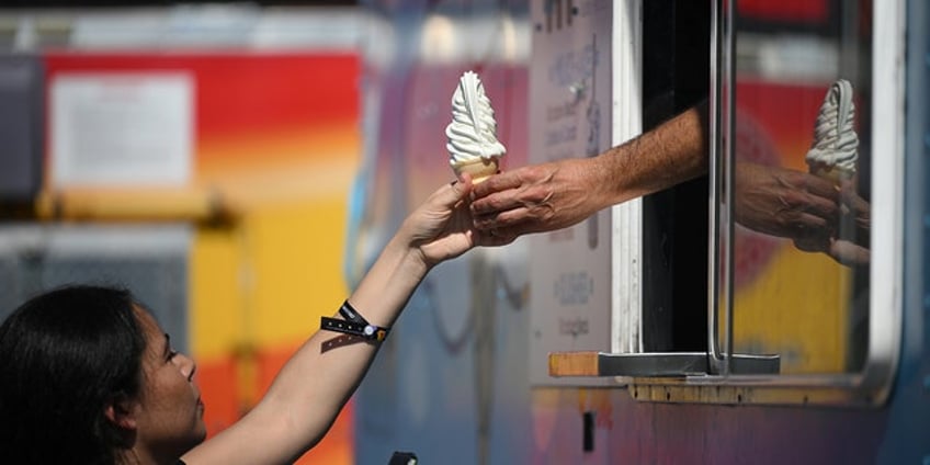 bid to stop nyc ice cream trucks from using fuel gets chilly reception cant operate under these conditions