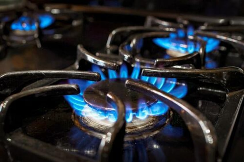 biden admin alters course on gas stove rule after months of negotiations