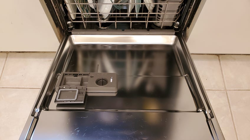 biden admin crackdown on dishwashers faces widespread opposition