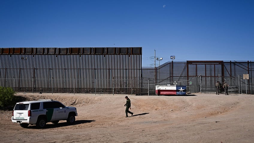 biden admin resumes border wall after democrats blasted trump proposals as sinful and xenophobic