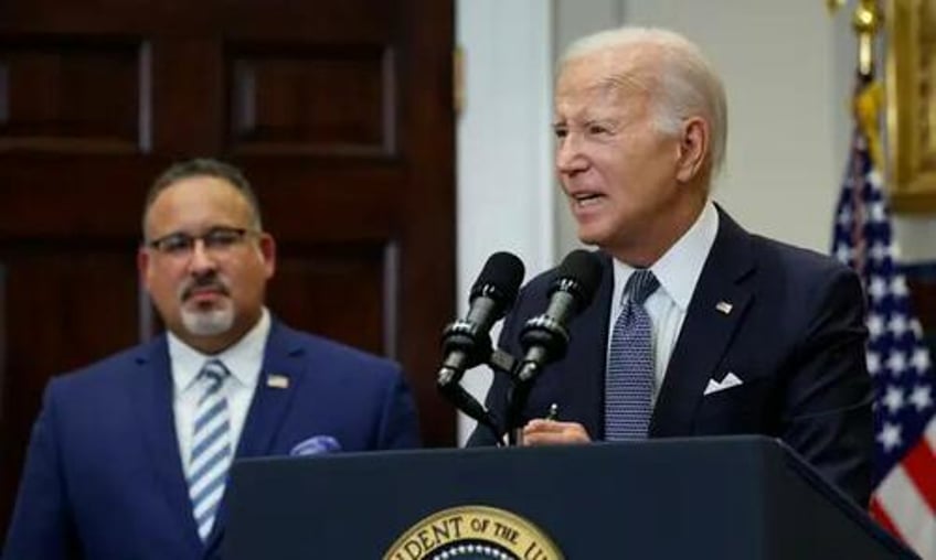 biden announces 39 billion student loans will be automatically discharged soon