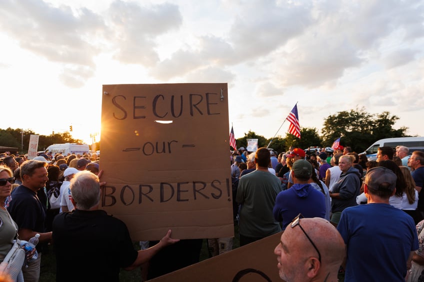 biden approves migrant camp at nyc airfield despite residents opposition