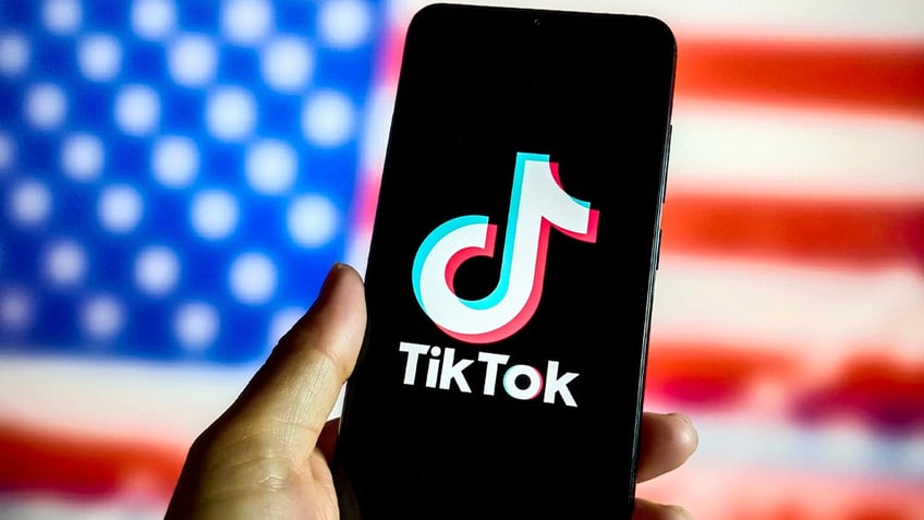 tiktok logo