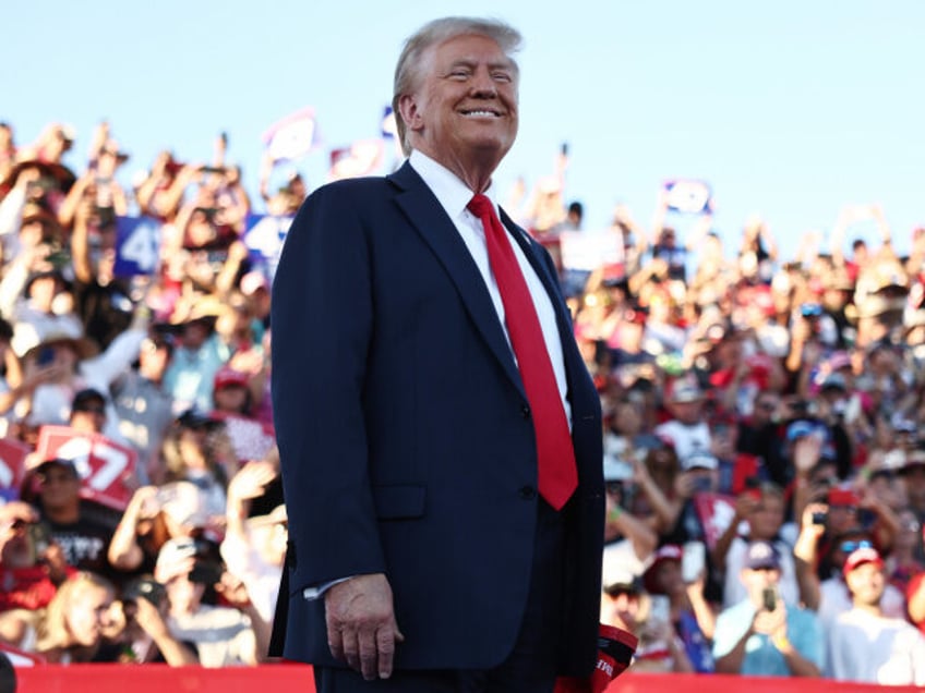 COACHELLA, CALIFORNIA - OCTOBER 12: Republican presidential nominee, former U.S. President