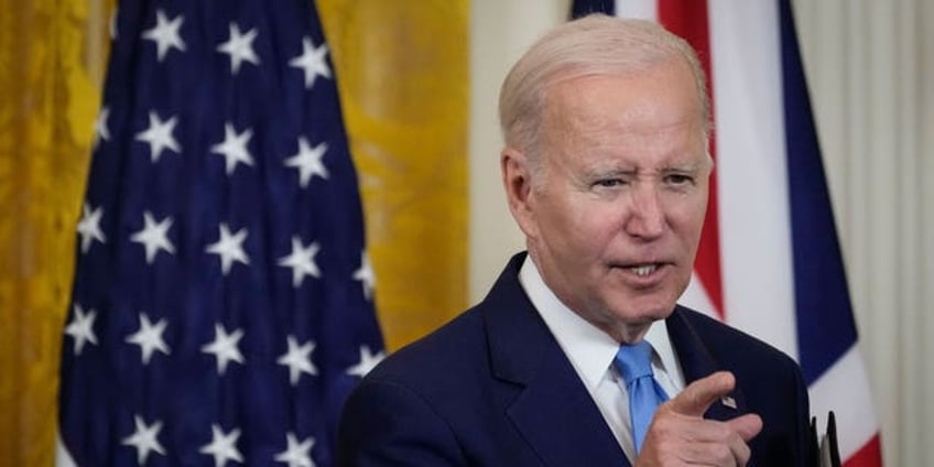 biden campaign relying on cash from wealthy dems as middle class withhold donations