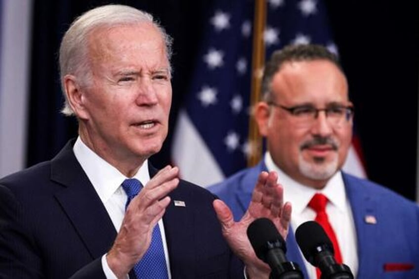 biden cancels another 77 billion in student debt for 160000 borrowers