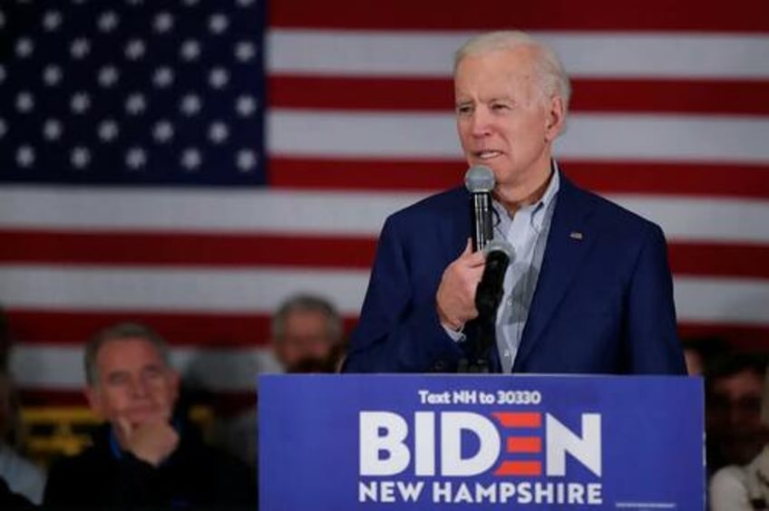 biden has a new democratic challenger as rep dean phillips files to join 2024 presidential race