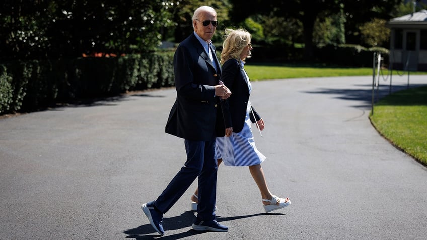 biden insiders want him to walk shorter distances on camera wear shoes that reduce falling risk report