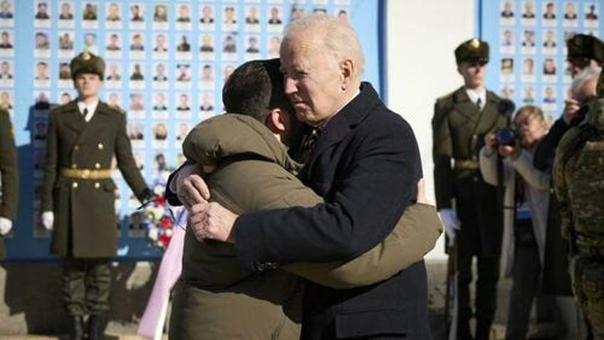 biden looks to prevent future president from ending ukraine war with 10 year agreement