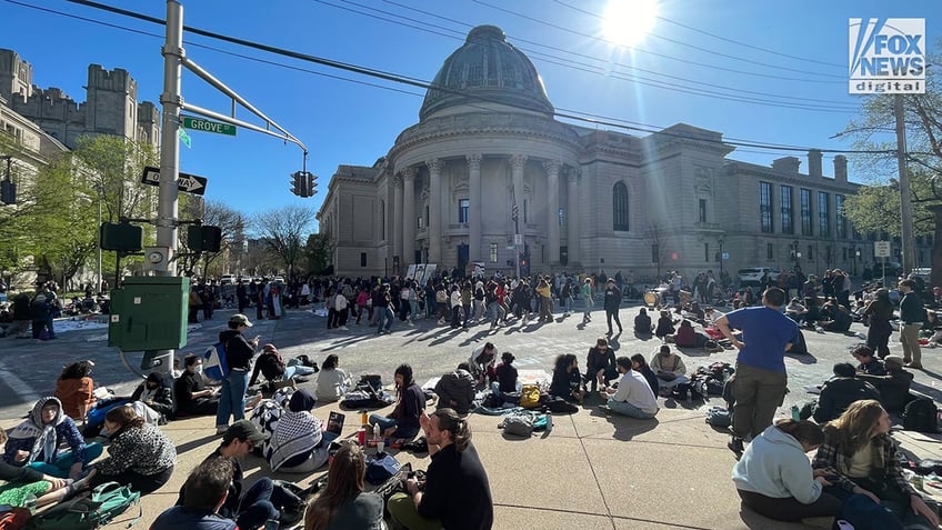 Anti-Israel agitators block road outside Yale