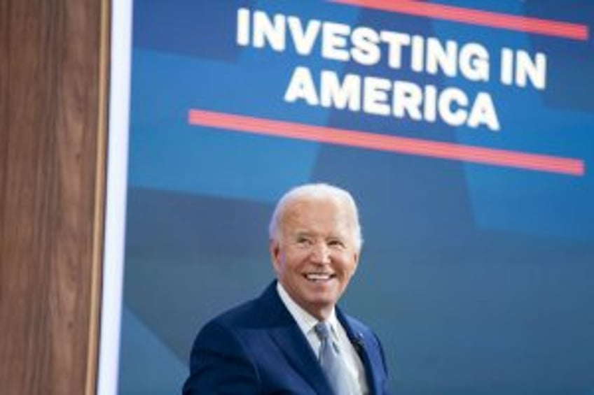 Biden, others tout success of Investing in America infrastructure plan