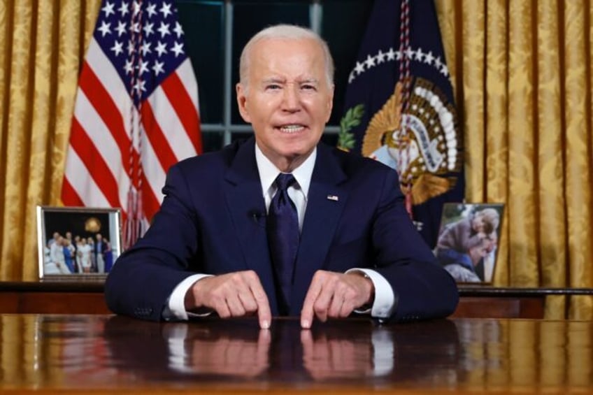 biden requests 106 bln package including ukraine israel funds