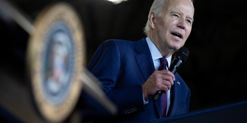 biden rocked for grand canyon gaffe hes clueless