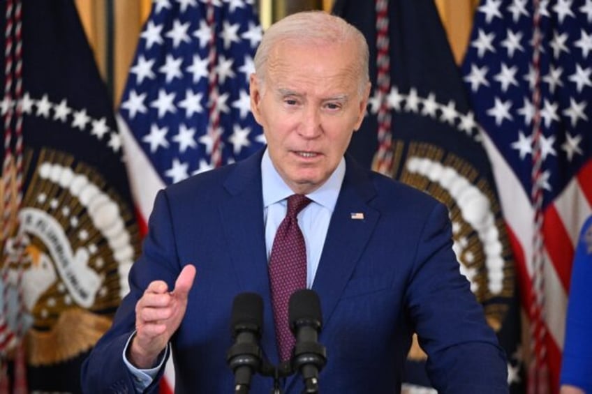 biden says will visit vietnam shortly