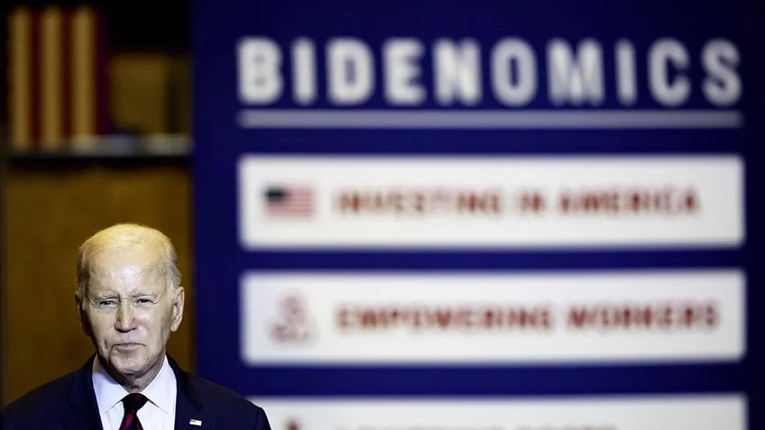 biden serves word salad at kitchen table economics speech