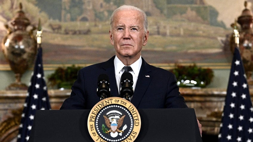 biden to celebrate 81st birthday by honoring white house thanksgiving tradition