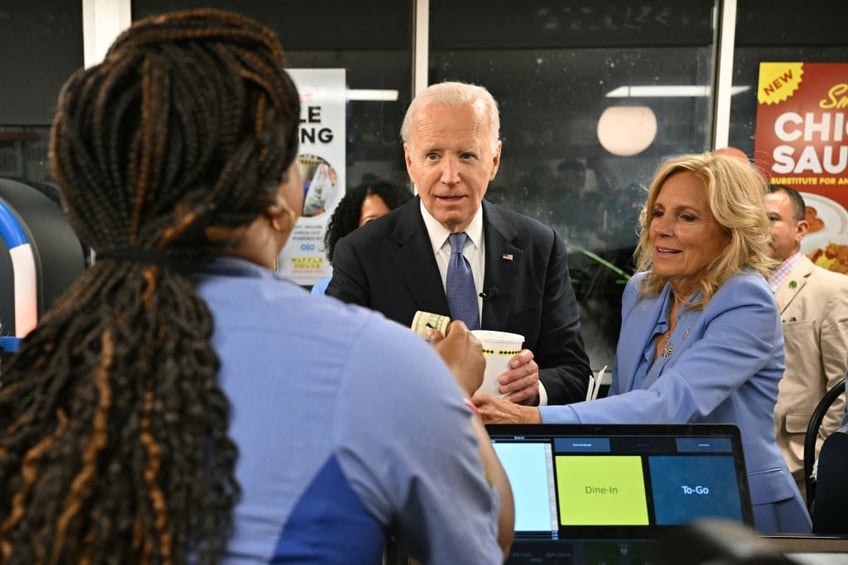 biden to share stage with fat joe e 40 in post debate rally