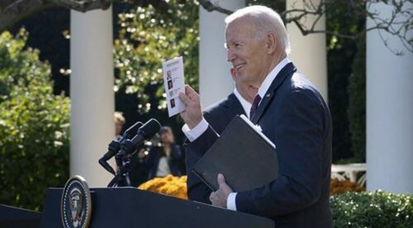 biden uses cheat card again to id only two pre approved reporters with questions