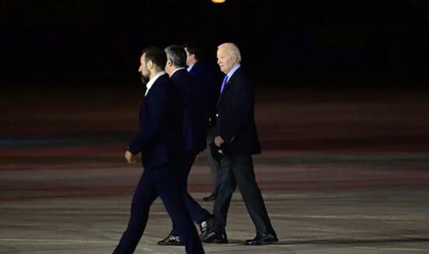 biden zelensky to sign 10 year arm train defense deal at g7