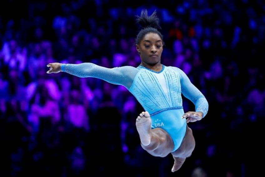 biles in complete control at gymnastic worlds