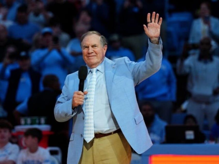 CHAPEL HILL, NORTH CAROLINA - DECEMBER 14: Head coach Bill Belichick of the North Carolina