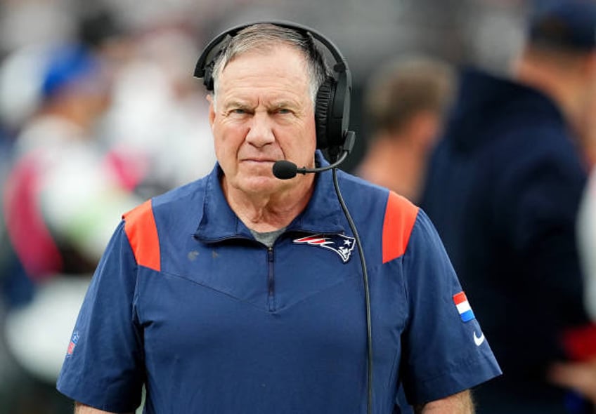 Head coach Bill Belichick of the New England Patriots looks on during the first quarter against the Las Vegas Raiders at Allegiant Stadium on October...