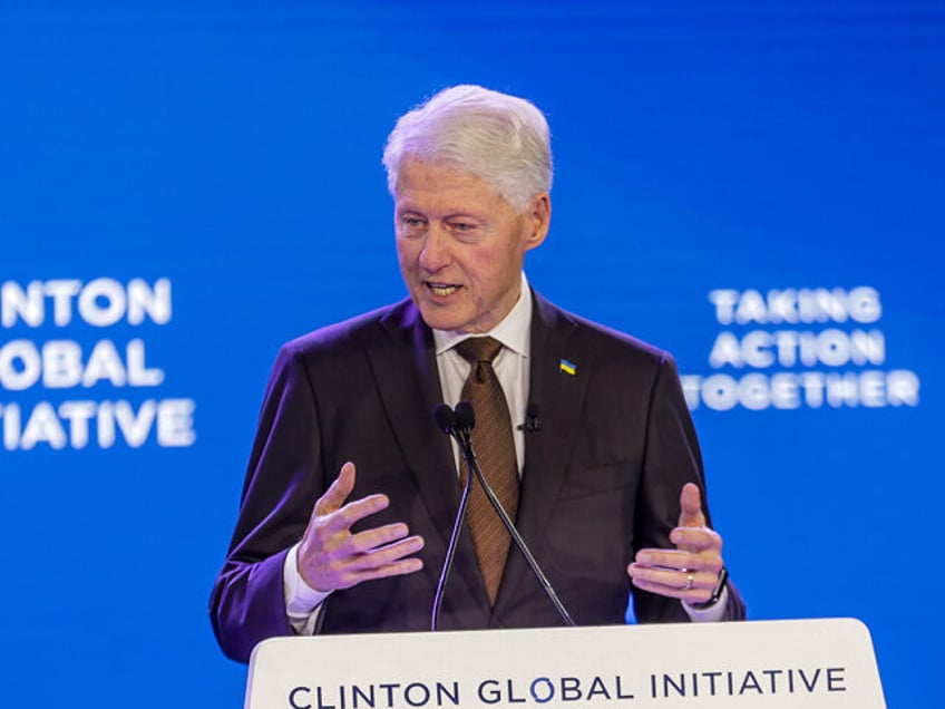 bill clinton agrees new yorks right to shelter law should be changed