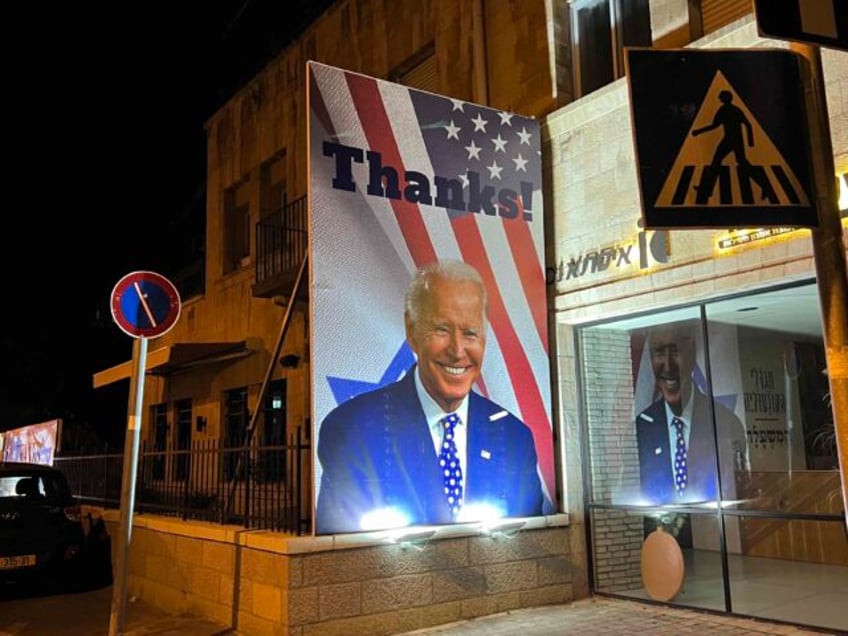 billboard thanking biden in jerusalem now criticizes him