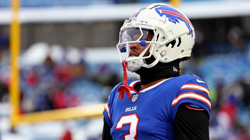 Damar Hamlin warms up before a game