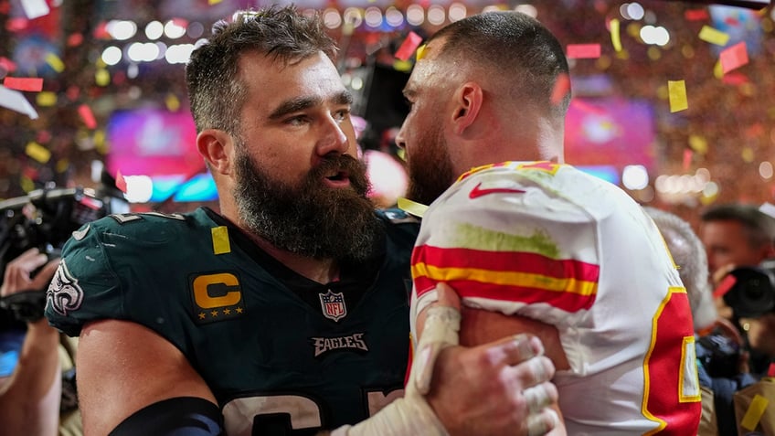 bills jordan phillips rips jason kelce after eagles player accused him of dirty tactics