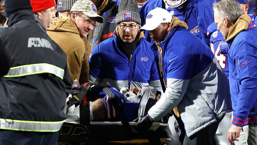 bills taylor rapp leaves game in ambulance after suffering scary neck injury