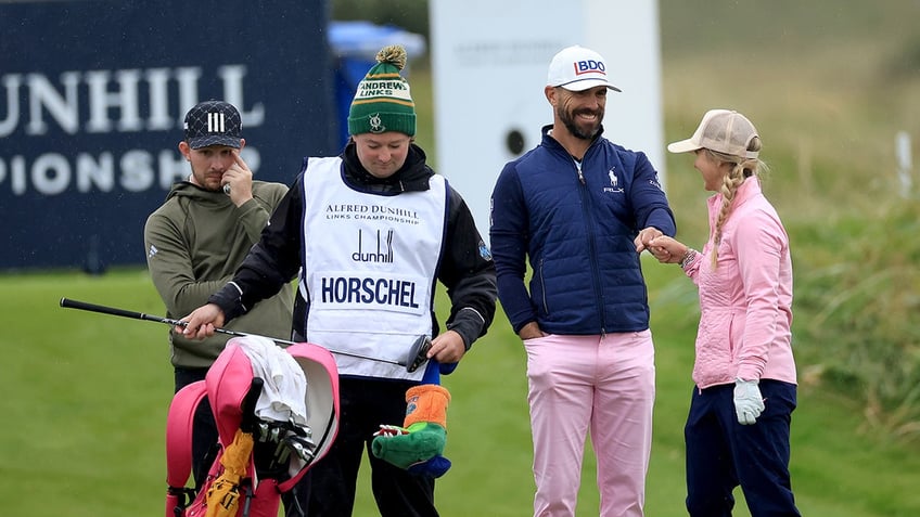 Billy Horschel celebrates with his wife