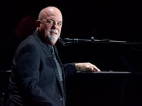 Billy Joel admits affair made him feel 'like a homewrecker,’ says he deserved being 'punched in the nose'