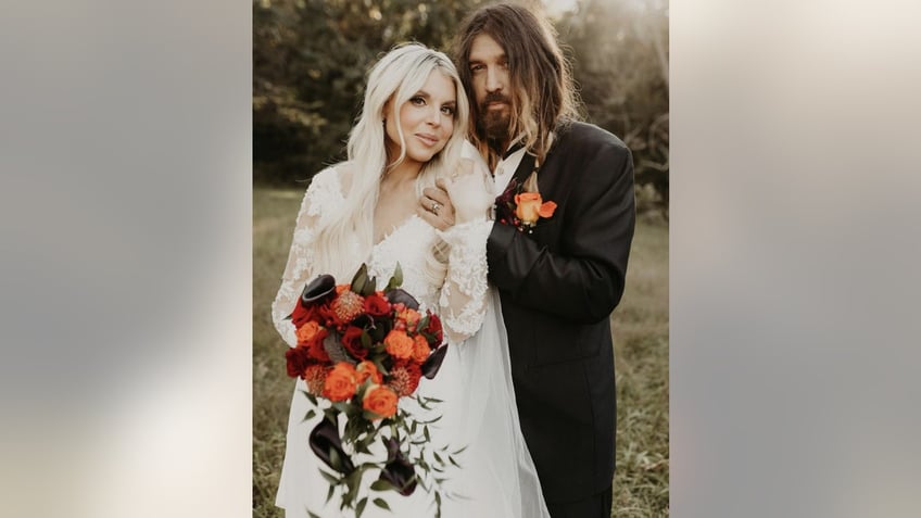 billy ray cyrus 62 shares sacred moment from wedding to firerose 34