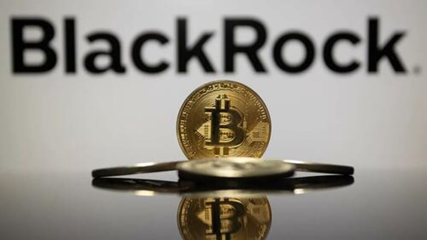 bitcoin a unique diversifier blackrock releases new pro crypto report