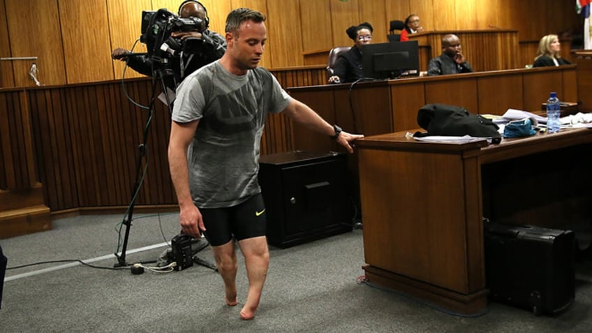 blade runner oscar pistorius granted parole 10 years after killing girlfriend on valentines day