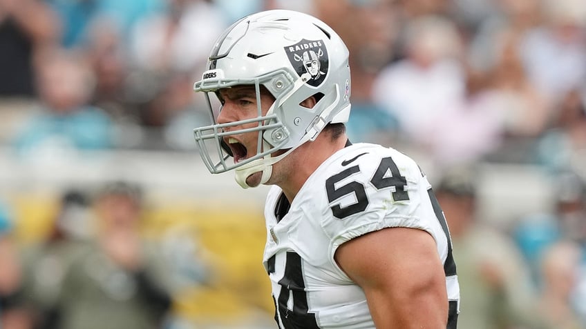 blake martinez aiming for nfl comeback months after pokemon card business scandal report