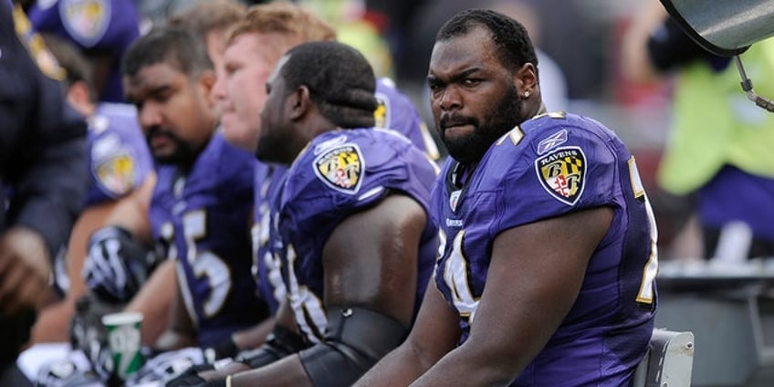 blind side inspiration michael oher wrote about conservatorship in 2011 book we were a family