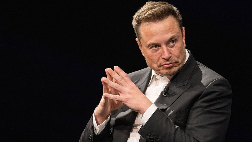 blinken refuses to criticize musk who says he denied ukraines request to use starlink for russian attack