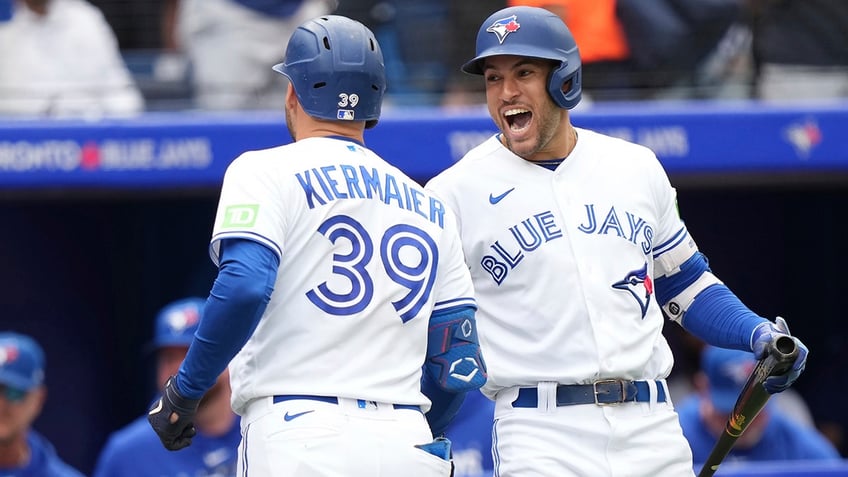 blue jays capitalize on 3 royals wild pitches in come back victory