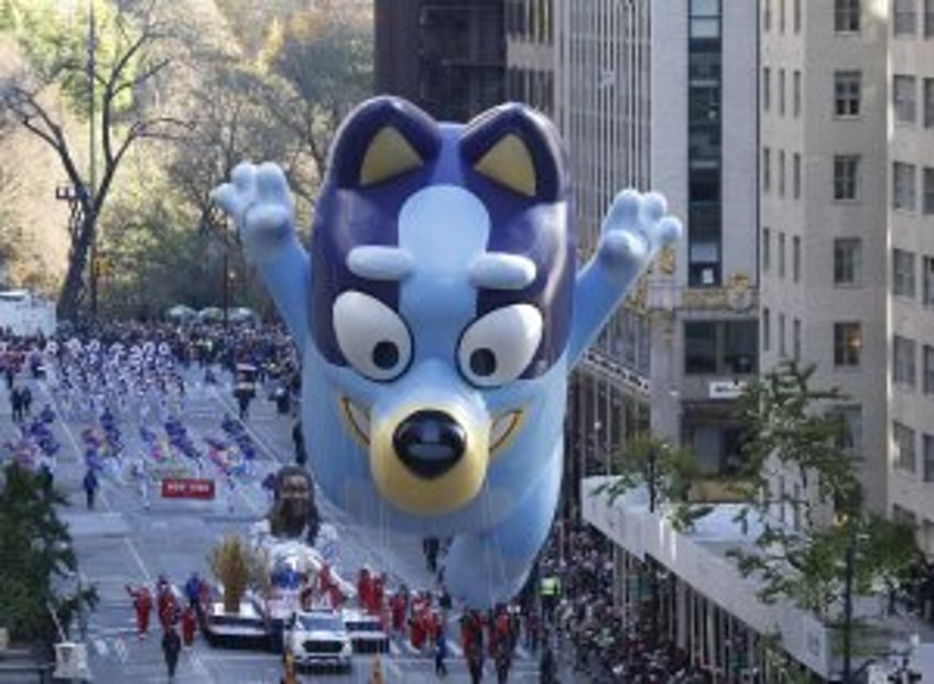 'Bluey' gets surprise new episode Sunday