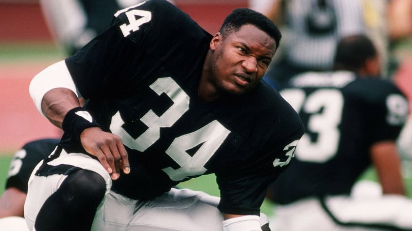 Bo Jackson with the Raiders