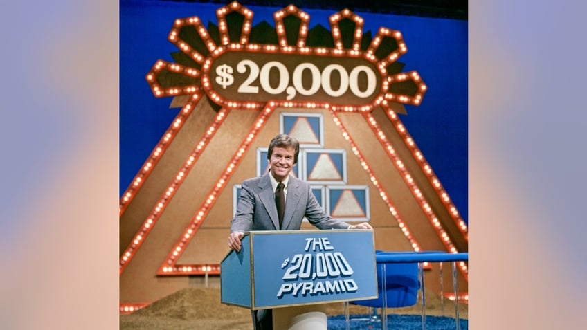 bob barker alex trebek regis philbin game show icons who paved the way for ryan seacrest