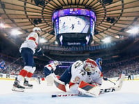 Bobrovsky shuts out Rangers as Panthers take game one